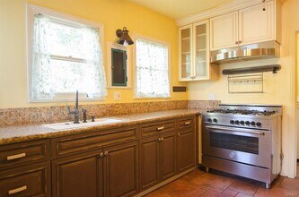 1720 Paloma St in Pasadena, CA - Building Photo - Building Photo