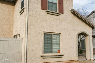 8420 W Lewis Ave in Phoenix, AZ - Building Photo