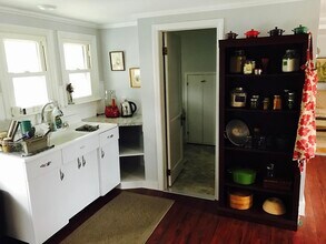 318 School St, Unit 318 School in Bennington, VT - Building Photo - Building Photo