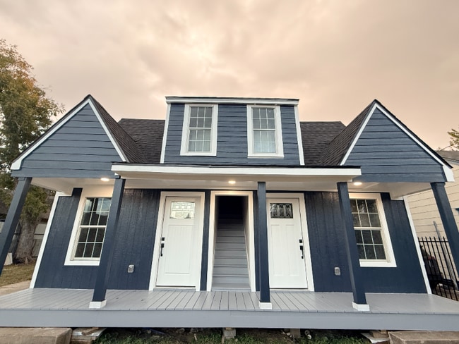 5238 Pease St in Houston, TX - Foto de edificio - Building Photo