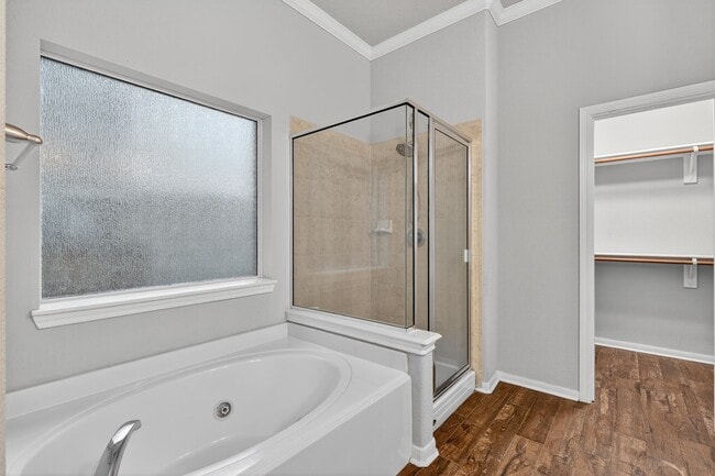 property at 26 Ebony Oaks Pl