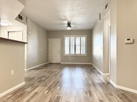 9975 Peace Way, Unit 1060 in Las Vegas, NV - Building Photo - Building Photo