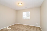 1717 Challock Way photo'