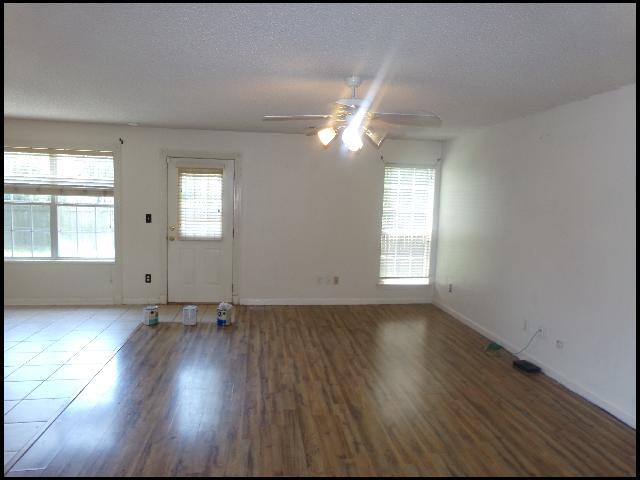 109 Timberlake Dr in Benton, AR - Foto de edificio - Building Photo