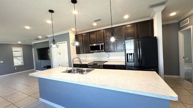 2827 Westwood Ave in New Smyrna Beach, FL - Building Photo - Building Photo