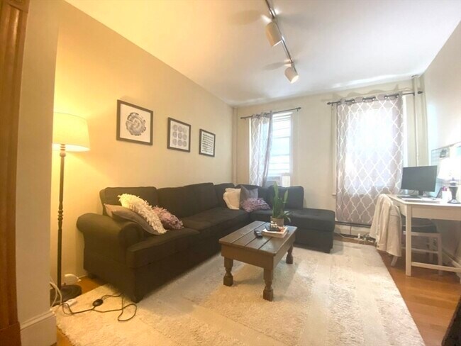 property at 41.5 Garden St