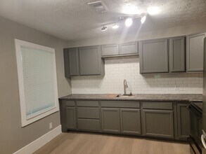 723 Ford Pl in Scottdale, GA - Building Photo - Building Photo