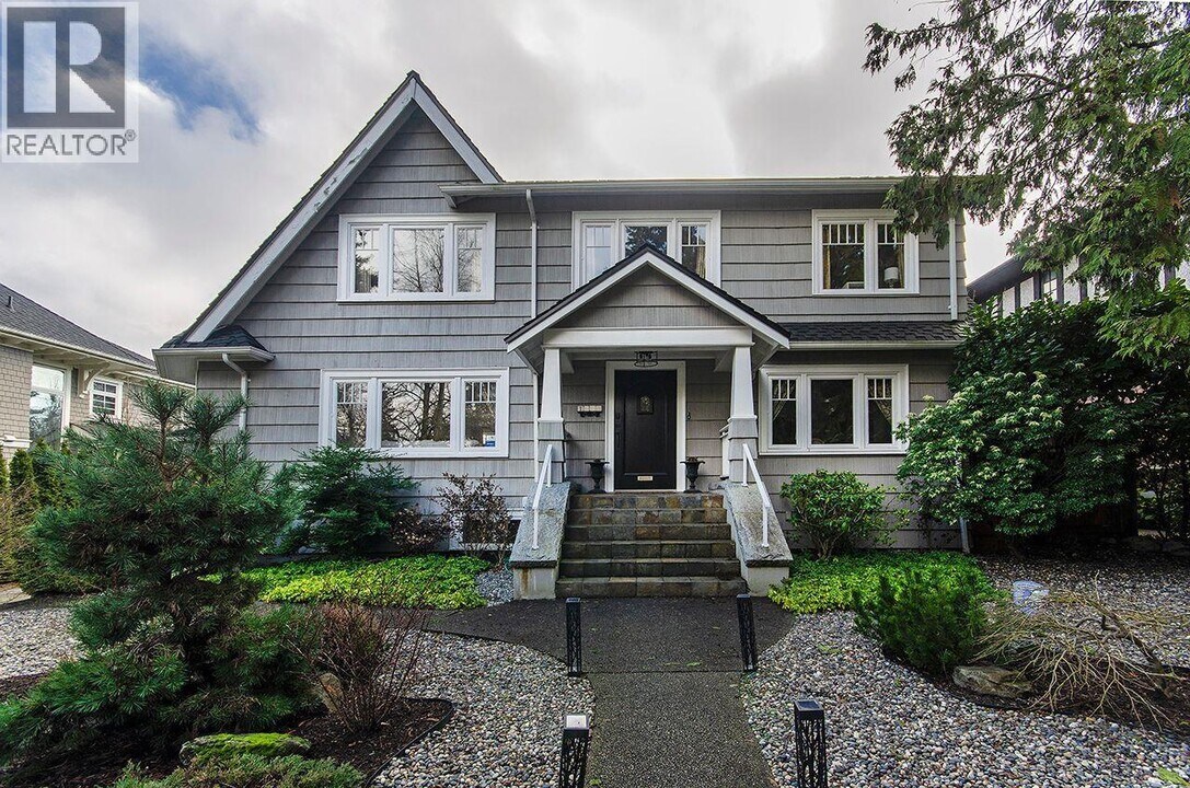 1278 W 37th Ave in Vancouver, BC - Building Photo