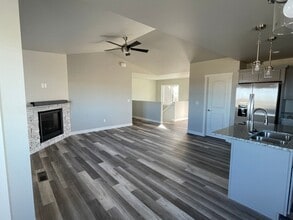 3014 CAYMUS Dr in Rapid City, SD - Building Photo - Building Photo