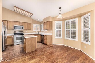 15221 N 87th Dr in Peoria, AZ - Building Photo - Building Photo