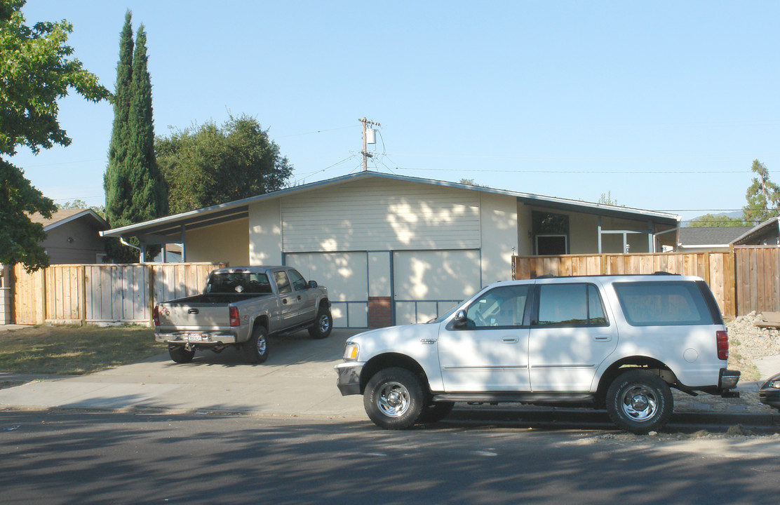 3945-3947 Camden Ave in San Jose, CA - Building Photo