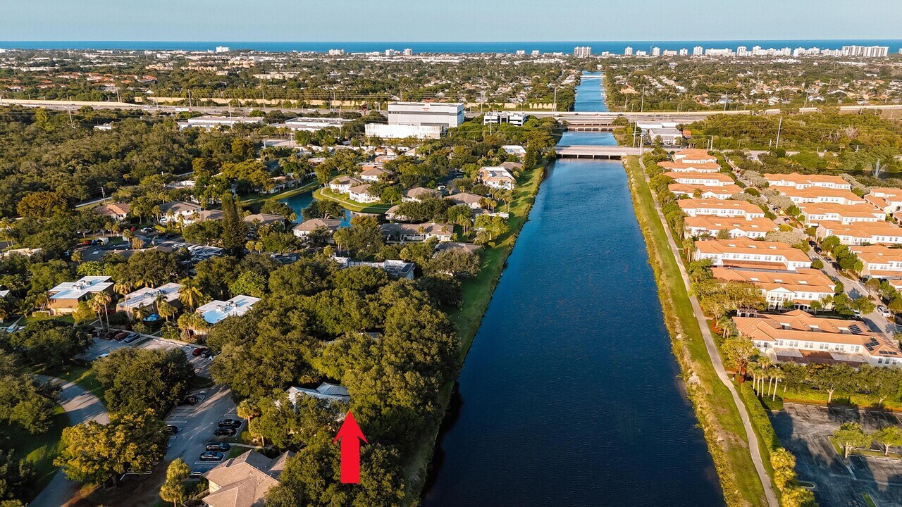 2936 SW 22nd Cir in Delray Beach, FL - Building Photo