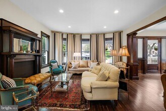 5746 MacArthur Blvd NW in Washington, DC - Building Photo - Building Photo