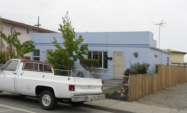 1328 Dover Ave in San Pablo, CA - Building Photo - Building Photo