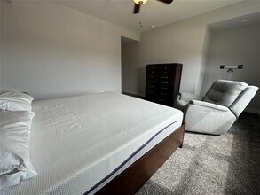12376 N Chestnut Hls Dr in Cut And Shoot, TX - Building Photo - Building Photo