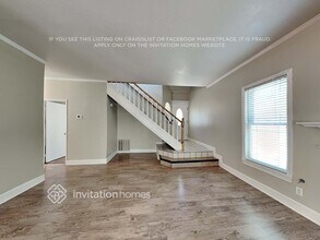 22842 White Pine Pl in Santa Clarita, CA - Building Photo - Building Photo
