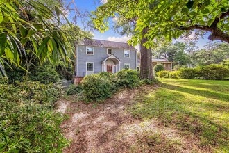 220 Bradford Ave in Fayetteville, NC - Building Photo - Building Photo