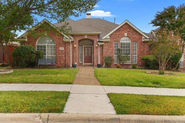 property at 9312 Vista Cir