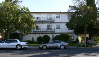 157 Arch St in Redwood City, CA - Building Photo