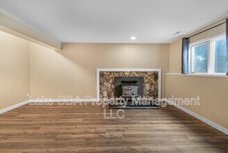 1525 E Woodland Dr in Dalton Gardens, ID - Building Photo - Building Photo