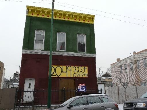 2049 W 21st St in Chicago, IL - Building Photo