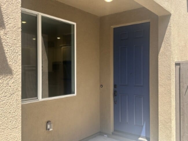 8940 Da Capo Wy in Sacramento, CA - Building Photo - Building Photo