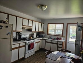 403 Spring St in Lake Geneva, WI - Building Photo - Building Photo