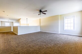 403 Treyson Ln, Unit 403 in Morgantown, WV - Foto de edificio - Building Photo