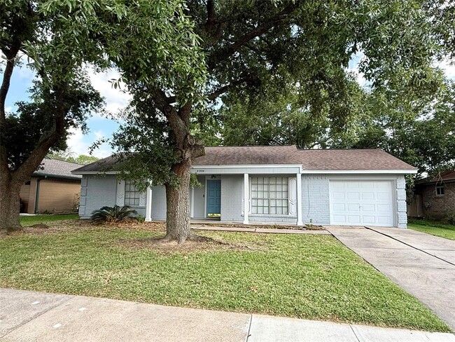 property at 2504 Ewell Dr