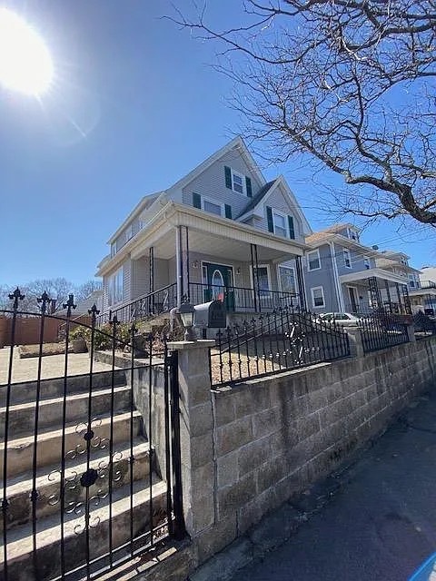 property at 136 Massachusetts Ave
