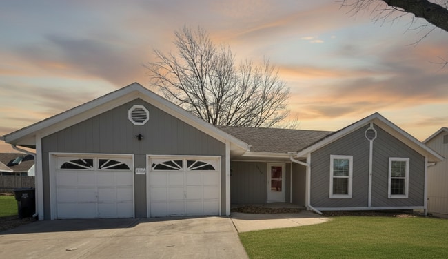 10123 N Wyandotte St