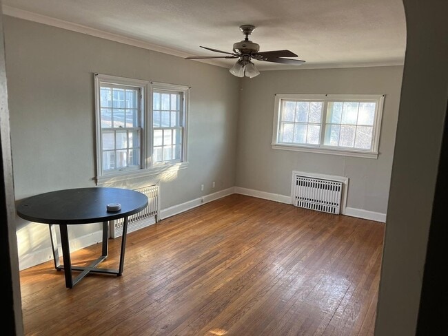 1614 Arlington Ave in Des Moines, IA - Building Photo - Building Photo