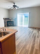 206 E Elcliff Rd in Spokane, WA - Building Photo - Building Photo