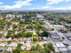 5445 NW 5th Ct in Miami, FL - Building Photo - Building Photo