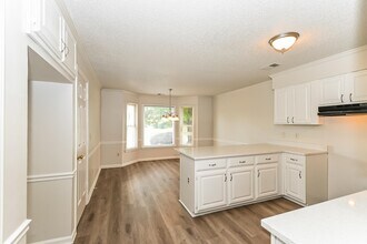 7956 Tankerston Dr in Memphis, TN - Building Photo - Building Photo