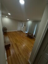 972 Cardwell St in Garden City, MI - Building Photo