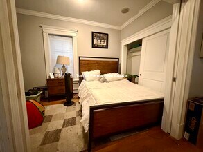 3 Grimes St, Unit 1 in Boston, MA - Foto de edificio - Building Photo