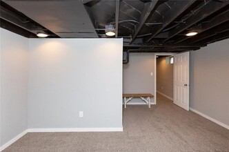 4124 3rd St in Des Moines, IA - Foto de edificio - Building Photo