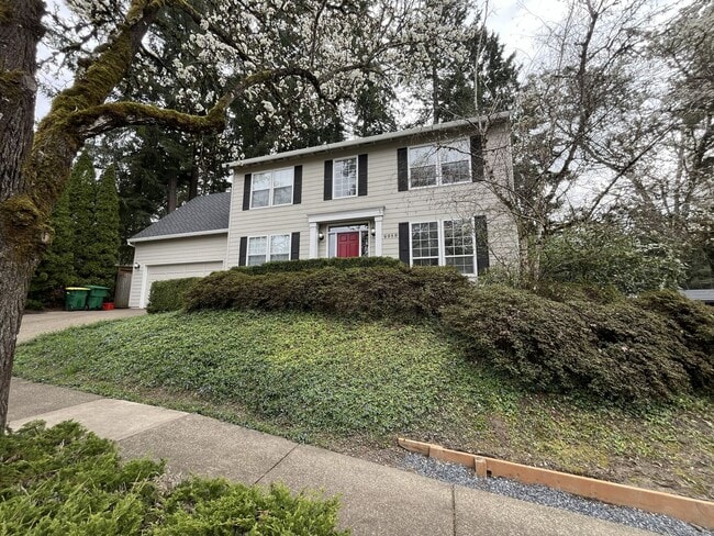 6989 SW Tierra Del Mar Dr in Beaverton, OR - Building Photo - Building Photo