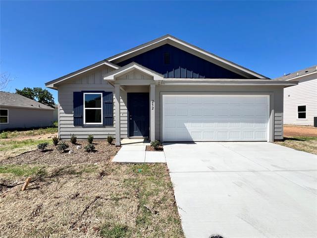 252 Peace Lily Wy in Tolar, TX - Building Photo - Building Photo