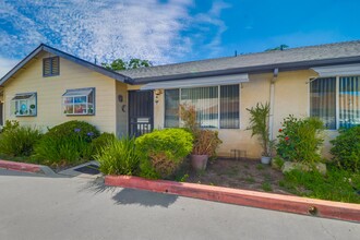 1270 Sumner Ave in El Cajon, CA - Building Photo - Building Photo