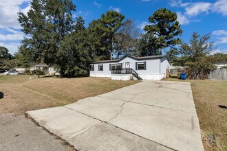 183 Aquarius Rd in Conroe, TX - Building Photo - Building Photo