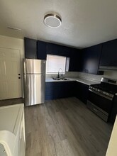 912 Orange St in Baldwin City, KS - Building Photo - Building Photo