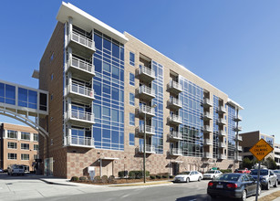 East 54 in Chapel Hill, NC - Foto de edificio - Building Photo