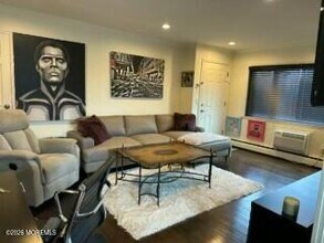 346 South St in Eatontown, NJ - Building Photo - Building Photo