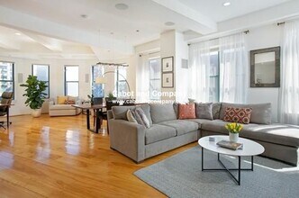 35 Fay St in Boston, MA - Foto de edificio - Building Photo