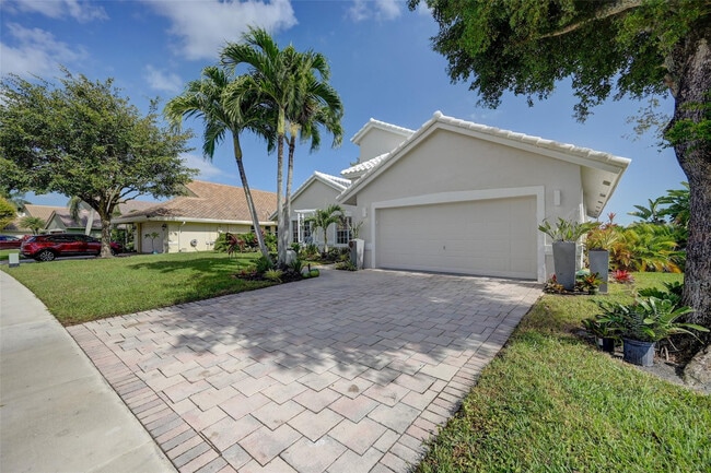 6014 Golf Villas Dr in Boynton Beach, FL - Building Photo - Building Photo