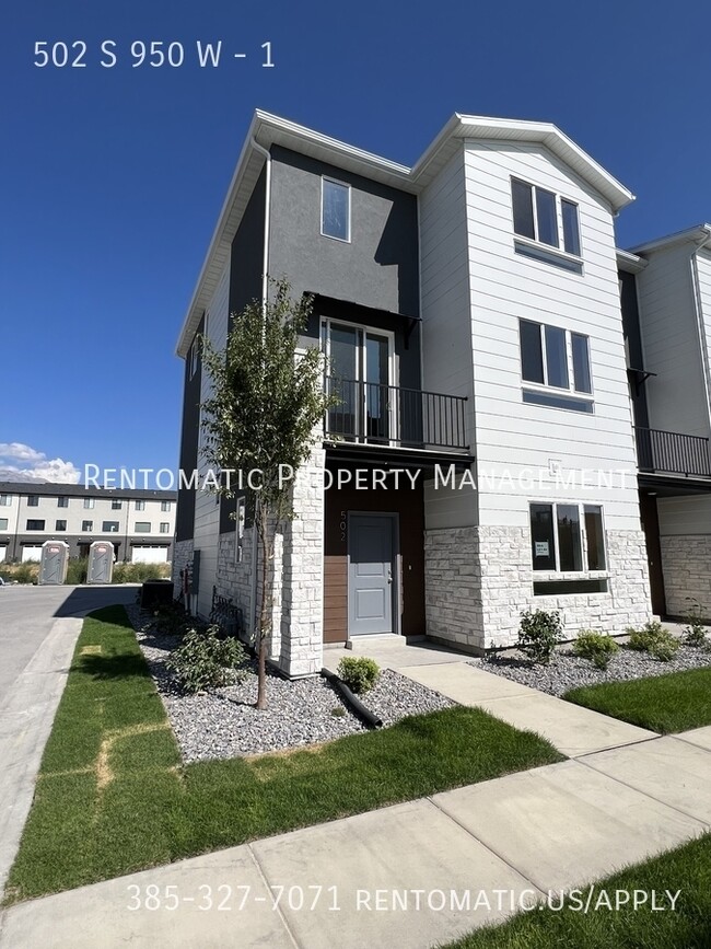 property at 502 S 950 W