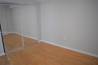 80 S Shore Dr in Miami Beach, FL - Building Photo - Building Photo