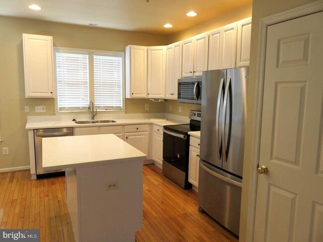 35770 S Gloucester Cir in Long Neck, DE - Building Photo - Building Photo